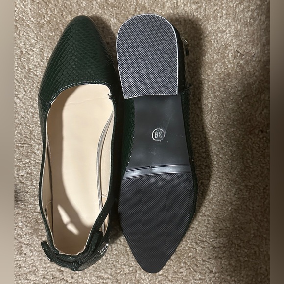 Dark Green Heels - Picture 2 of 3